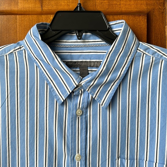 Old Navy Button Down Shirt - Picture 1 of 11